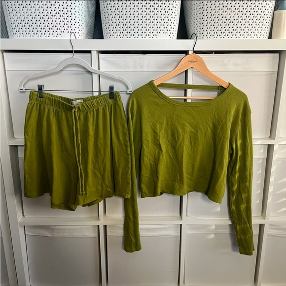 Anthropologie Loretta Twist Back Lounge Set in Green - Picture 5 of 8